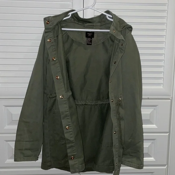 Forever 21 Girls Spring/Fall Jacket - Picture 7 of 8